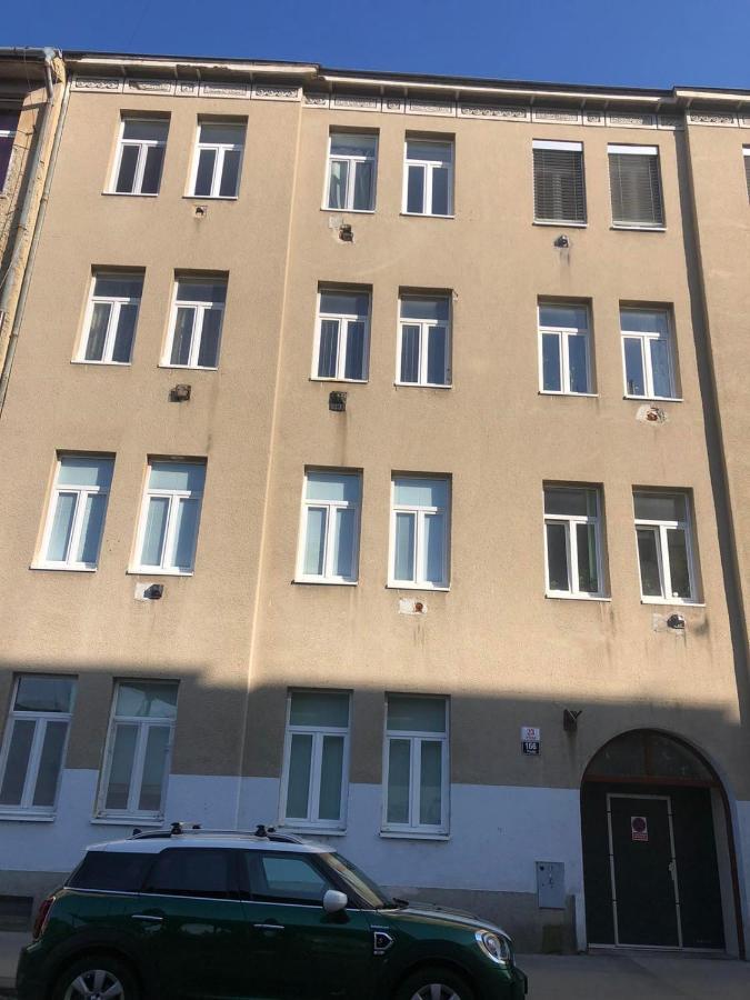 Apartment 5 Min By Walk To The Center Brno Exterior photo